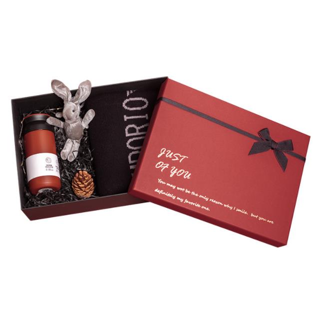 Scatola per abbigliamento cosmetica in cartone riciclabile all'ingrosso confezione regalo in carta rosa personalizzata con logo