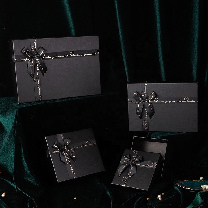 Squisita confezione regalo in carta confezione regalo scatola di spedizione riciclata confezione personalizzata per vestiti