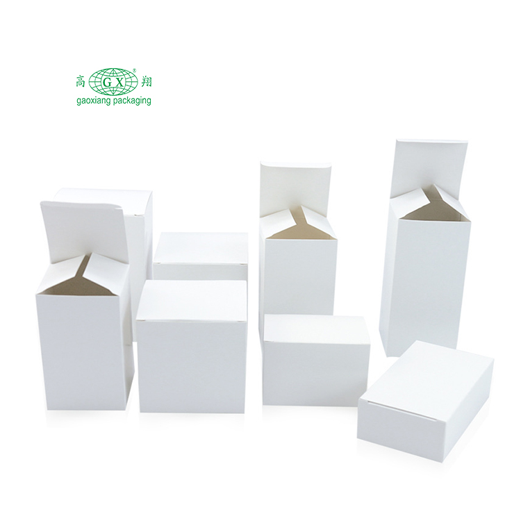 Confezione di prodotti personalizzati piccola scatola bianca confezione scatola semplice
