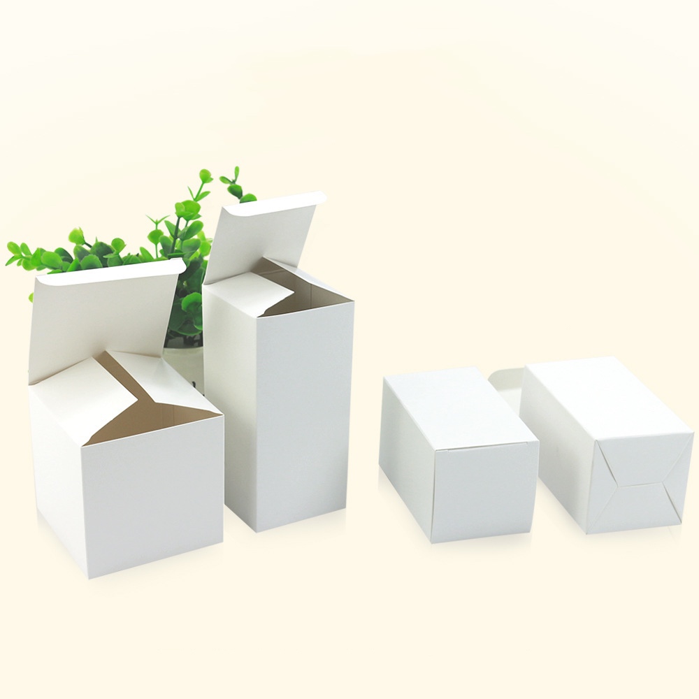 Confezione di prodotti personalizzati piccola scatola bianca confezione scatola semplice