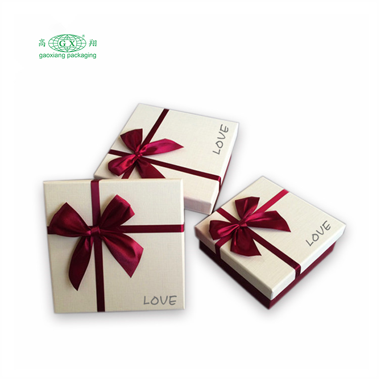 Confezioni personalizzate in fabbrica Scatole regalo di carta per feste di compleanno per matrimoni dolci con scatole personalizzate con coperchio