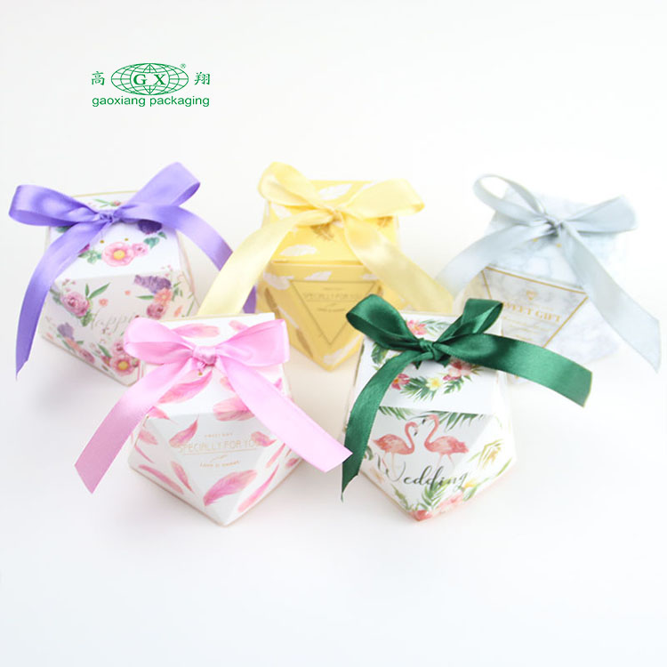 Scatole personalizzate per scatola di imballaggio per torta bomboniera regalo di buona qualità in diversi colori