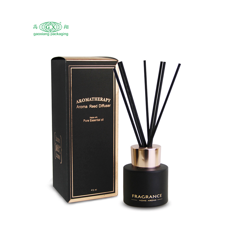 Scatole cosmetiche in carta kraft per l'imballaggio di bottiglie di olio essenziale con design personalizzato