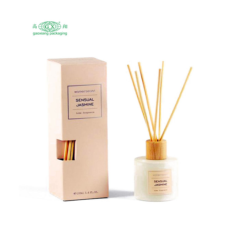 Scatole cosmetiche in carta kraft per l'imballaggio di bottiglie di olio essenziale con design personalizzato