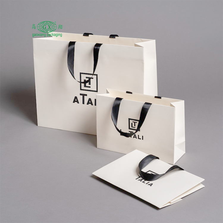 Sacchetti di imballaggio di carta personalizzati fabbrica personalizzata fornitore della Cina con logo sacchetto di carta logo