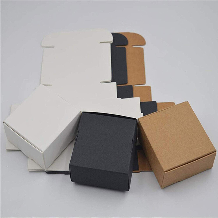 Commercio all'ingrosso logo personalizzato rosa marrone nero bianco piccolo grande spedizione logistica imballaggio gioielli regalo cartone scatole di carta kraft
