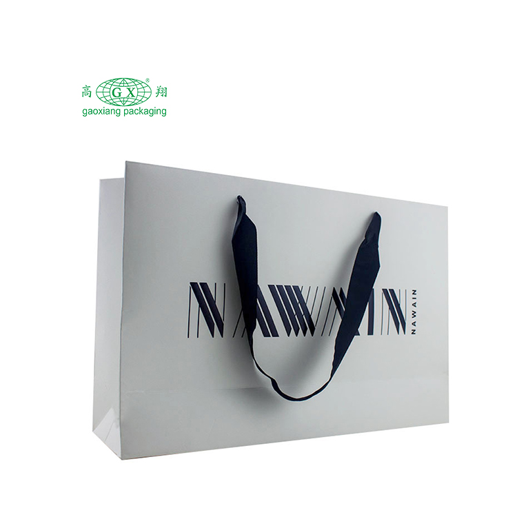 Sacchetto di carta in cartone stampato con logo completo personalizzato con manico a fiocco in nastro per scatole della spesa per regali