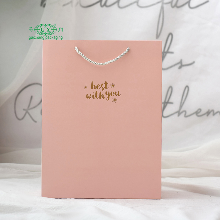 Shopping bag in carta kraft di lusso bianco nero rosa personalizzato all'ingrosso con logo