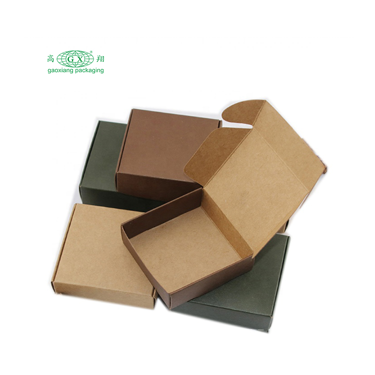 Scatola di sapone kraft per imballaggio in cartone nero con logo design personalizzato all'ingrosso
