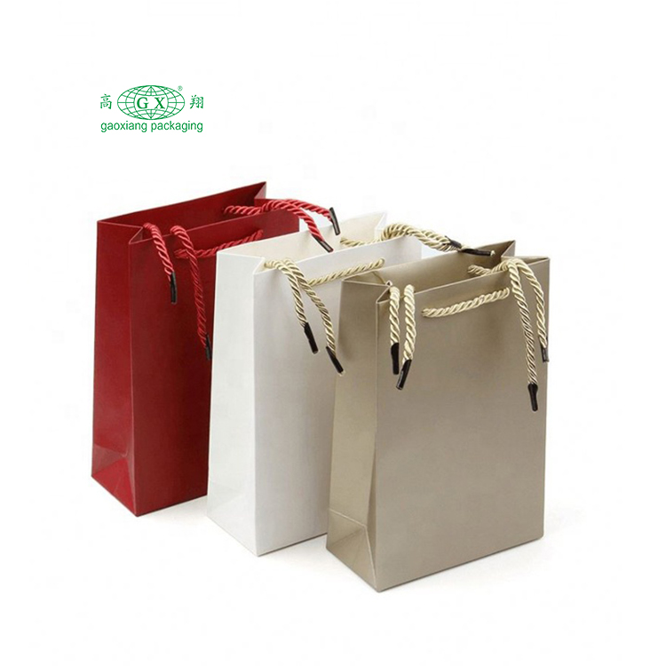 Logo personalizzato di fabbrica bolsas de papel sacchetto di imballaggio regalo di lusso borsa della spesa di carta riutilizzabile
